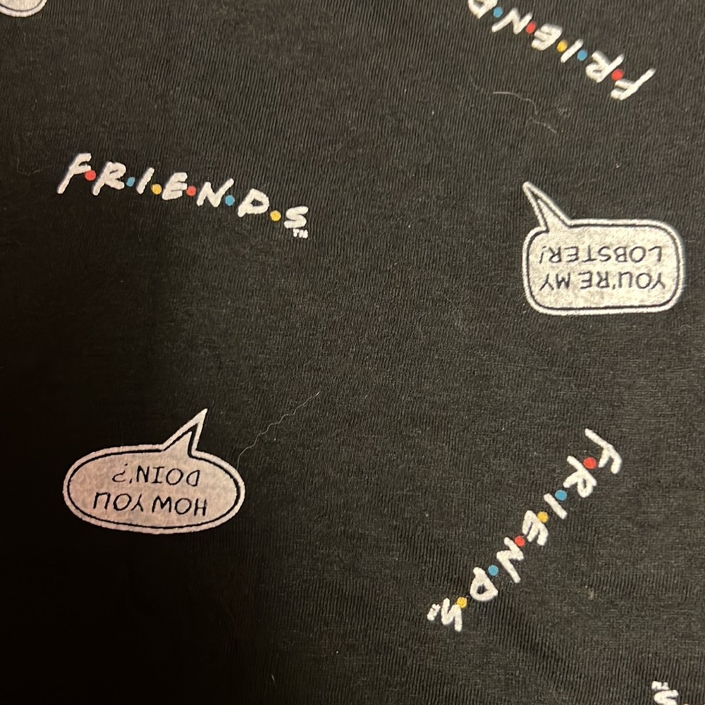 Friends shirt - Picture 2 of 3
